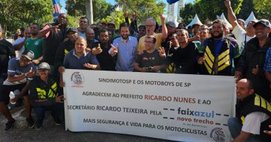 Prefeito Ricardo Nunes entregou mais 8,1 km de Faixa Azul que agora soma 98,2 km na Capital; Presidente Gil participou e discursou no evento